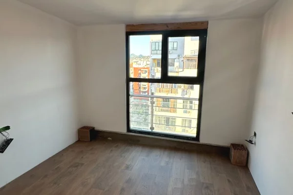 Shtepi ne shitje 2+1 ne Tirane - 290,000 Euro