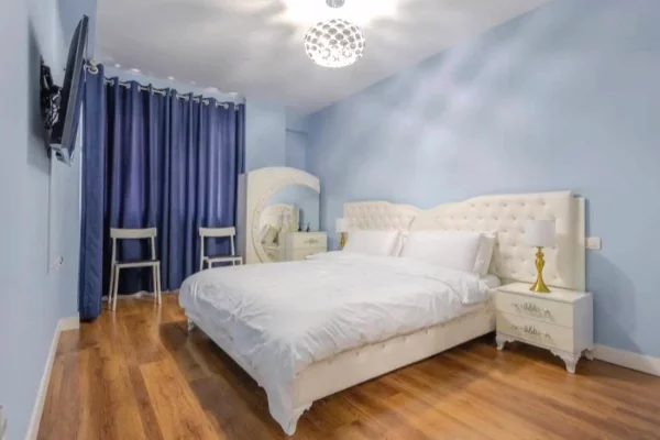 Shtepi me qera Apartament ne Tirane, 2+1, Mobilimi E mobiluar, Pagesa 1,000  Euro.