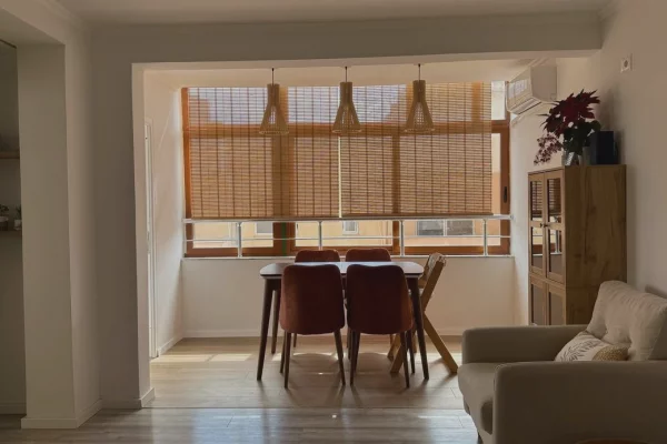 Shtepi ne shitje Apartament ne Durres, 2+1, Mobilimi E mobiluar, Pagesa 145,000  Euro.