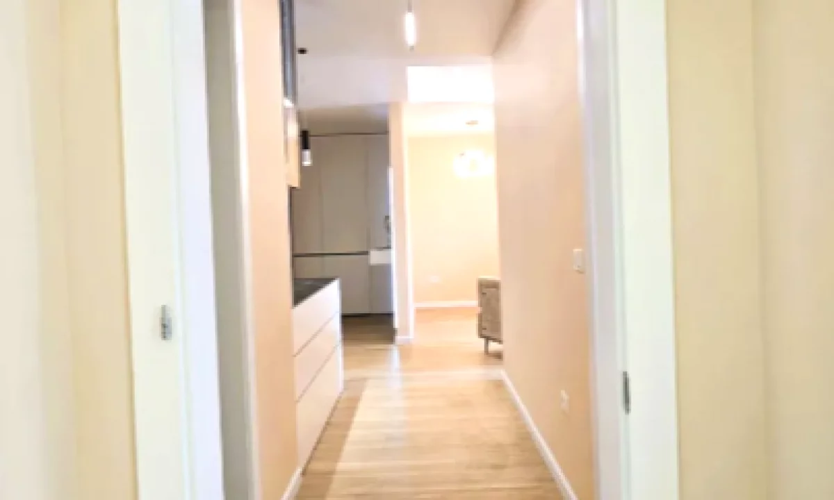 Shtepi me qera Apartament ne Tirane, 2+1, Mobilimi E mobiluar, Pagesa 1,300  Euro.