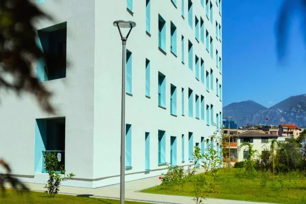 Shtepi ne shitje 1+1 ne Tirane - 105,400 Leke