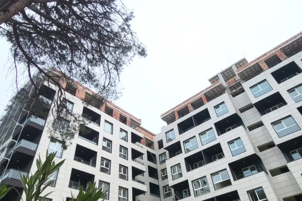 APARTAMENT 2+1 PËR SHITJE – GOLEM
