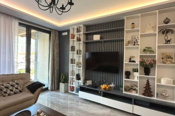 Shtepi ne shitje Apartament ne Tirane, 2+1, Mobilimi Bosh, pa mobiluar, Pagesa 300,000  Euro.