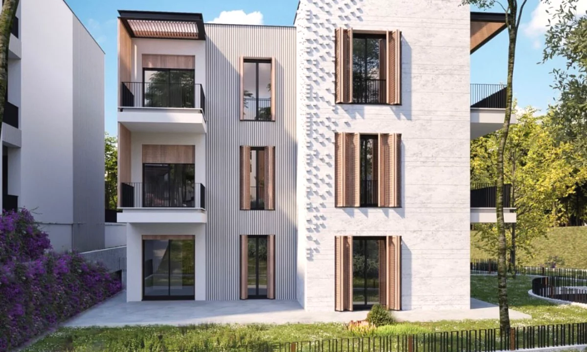 Shtepi ne shitje Apartament ne Tirane, 2+1, Mobilimi Bosh, pa mobiluar, Pagesa 2,540,000  Euro.