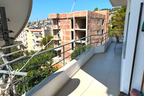 Shtepi ne shitje Apartament ne Sarande, 2+1, Mobilimi E mobiluar, Pagesa 175,000,000  Leke.