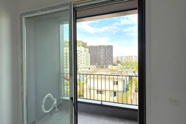 Shtepi ne shitje Apartament ne Tirane, 1+1, Mobilimi Bosh, pa mobiluar, Pagesa 13,000,000  Leke.