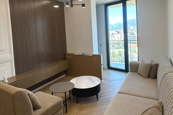 Shtepi ne shitje Apartament ne Tirane, 2+1, Mobilimi E mobiluar, Pagesa 197,000,000  Leke.