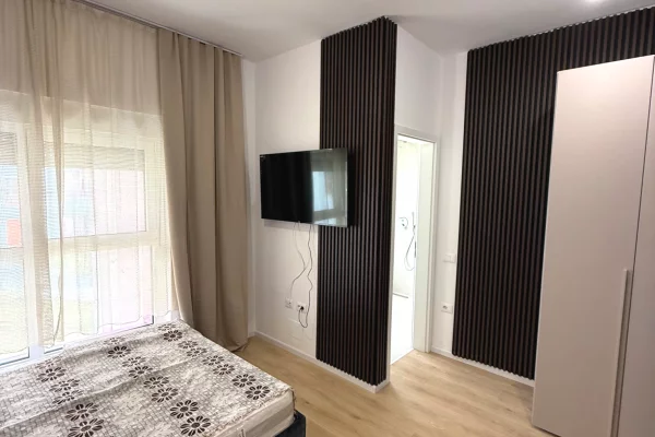 Shtepi me qera Apartament ne Tirane, Garsoniere, Mobilimi E mobiluar, Pagesa 32,000  Leke.