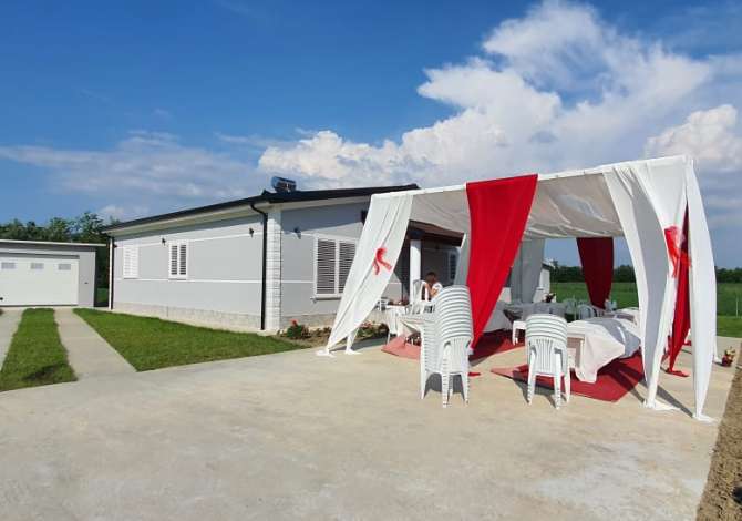 Ofrojme Tenda, Cadra, Tavolina, Karrige dhe Stola me qera per dasma dhe evente te ndryshme familjare 