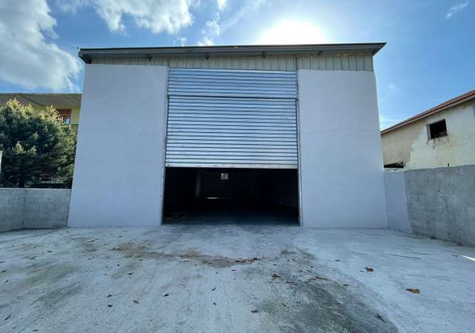 Business Property for Rent 4+1 in Tirana - 1,000 Euro