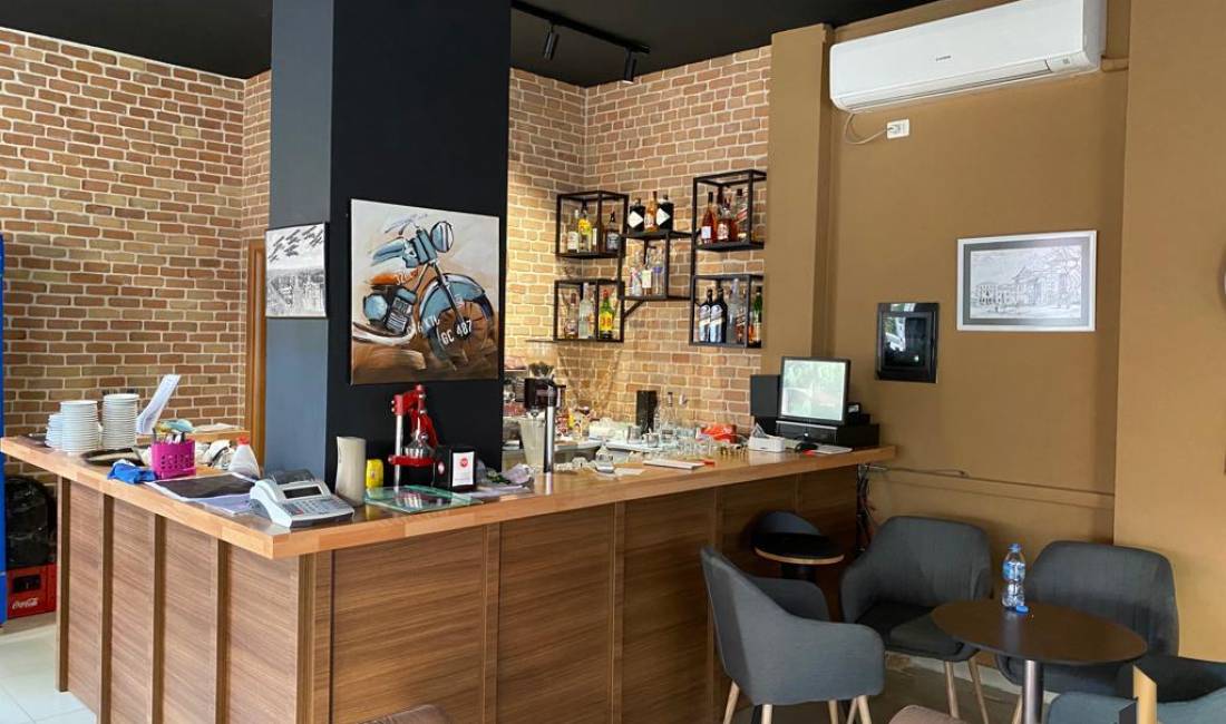 SHITET BAR, KOMPLEKSI KONTAKT.