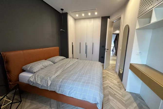 Shtepi me qera Apartament ne Tirane, 1+1, Mobilimi E mobiluar, Pagesa 1,000  Euro.