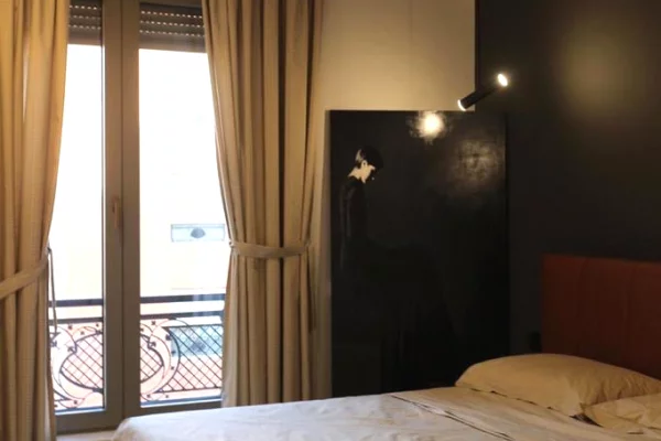 Shtepi me qera Apartament ne Tirane, 1+1, Mobilimi E mobiluar, Pagesa 900  Euro.