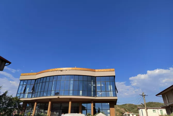 Business Property for Rent 1+1 in Lushnje - 2,700 Euro