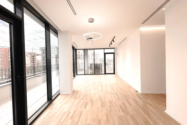 Shtepi ne shitje Apartament ne Tirane, 2+1, Mobilimi Bosh, pa mobiluar, Pagesa 448,000  Euro.