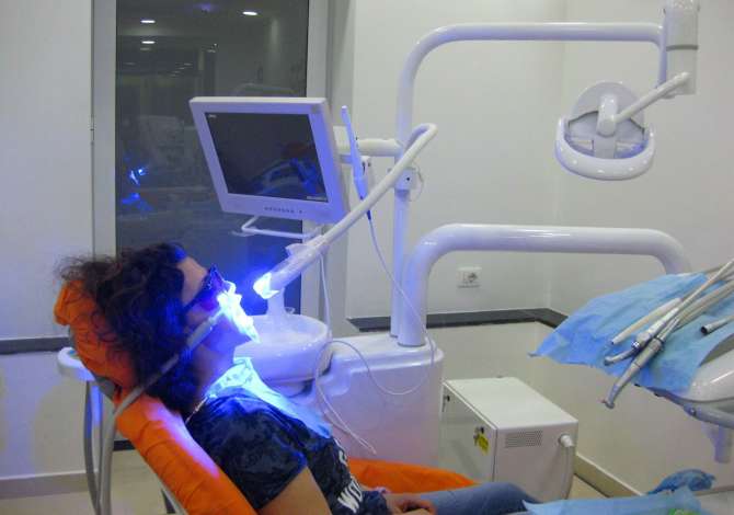 Klinika dentare per te gjitha sherbimet e nevojshme dentare. Ofrojme turizem dentar 