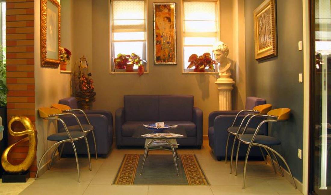 Klinike per te gjitha sherbimet gjinekologjike , ndjekje gjate shtatezanise