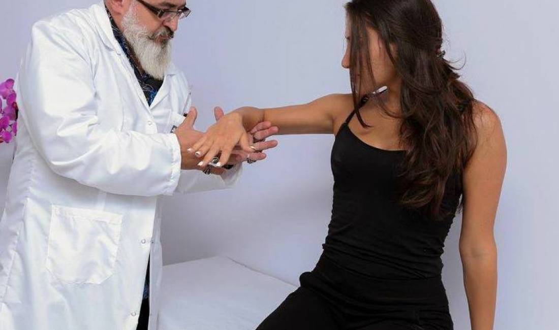 Klinika Mjekesore e specializuar ne Ortopedi, Neurokirurgji, Fizioterapi, Urologji, Traumatologji, Stomatologji dhe Mjekesi e Pergjithshme