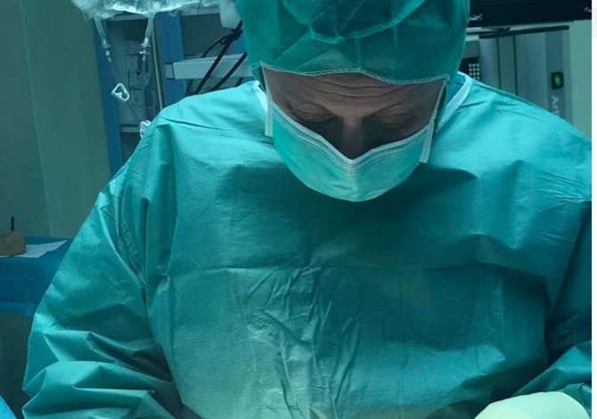 Klinike per traumat sportive dhe imazheri grafike dixhitale