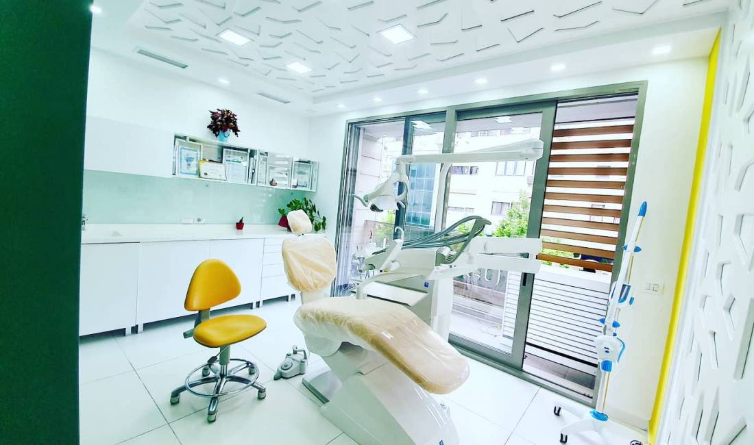 Klinika Rus Dental per trajtimin e problemeve te dhembeve dhe nofullave