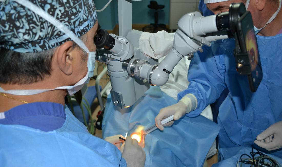 Klinika Syri ofron Vizita, Operacione, Ekzaminime, Kontaktologji, Lazer, Proteza dhe raste klinike si dhe shkolle Optike