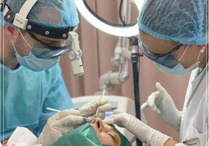 Klinike mjekesore San Luca ofron sherbime ne departamentin klinik per Gjinekologji, Obstetrike, Imazheri, Hematologji etj dhe ne Departamentin Estetik