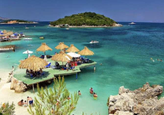 Sherbime Udhetimi dhe Transporti ne Tirane - 100 