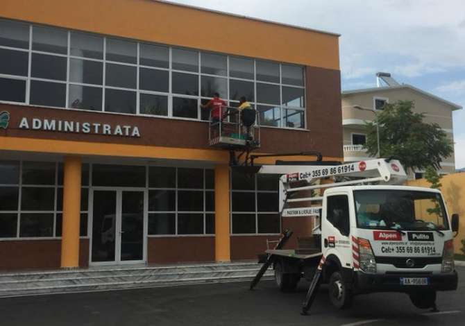 Sherbime Mirembajtje dhe higjeno-sanitare ofron sherbime pastrimi speciale, produkte pastrimi, makineri dhe paisje pastrimi etj.