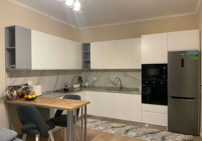 Ofrojme produkte me shumice dhe pakice. 