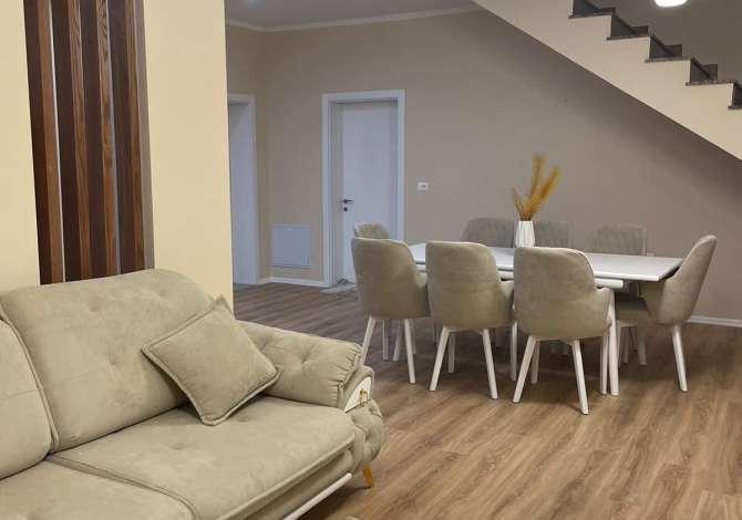 Ofrojme produkte me shumice dhe pakice. 