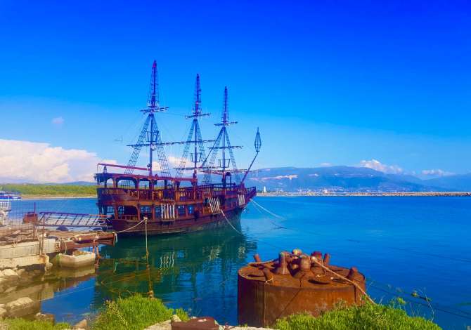 Sherbime Udhetimi dhe Transporti ne Vlore - 2,000 