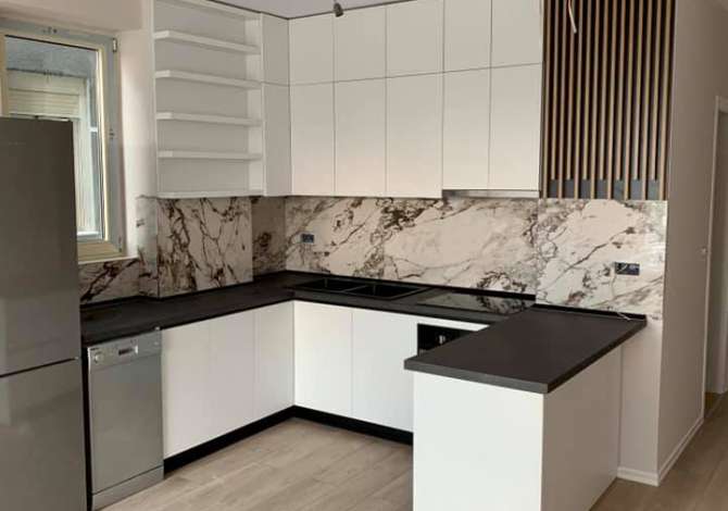 Servizi di srredamento a Tirana - 100 