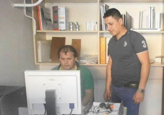 Servizi di srredamento a Tirana - 100 