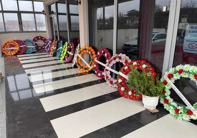 Funeral Iliri ofron Transport funeral Itali-Shqiperi, Autobus ne dispozicionin tuaj falas dhe Varre Graniti