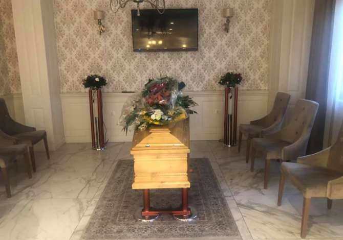 Agjensia Funerale Nikaj ofron sherbimin e Transportit Funeral Itali - Shqiperi