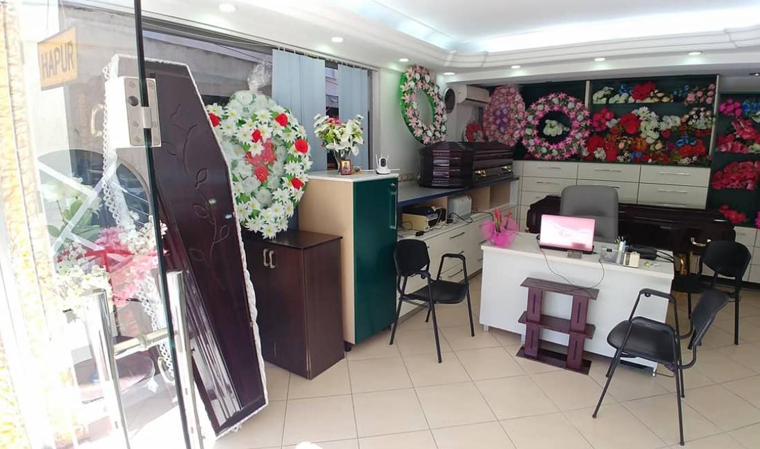 Agjensi funeralesh Paqja ofron sherbime Funerale brenda dhe jashte vendit, Morgu, Restoranti dhe Artikuj Funeral