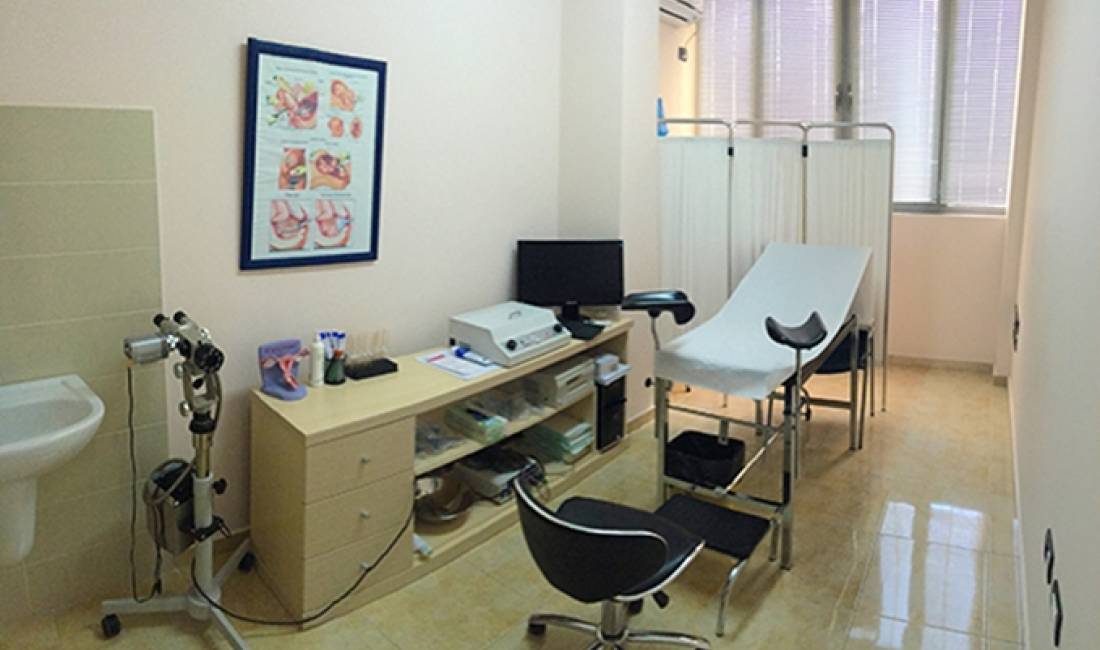 Klinike Obstetrikale gjinekologjike  ofron sherbime Obstetrikal, Gjinekologjike, Laboratori, Ekografi, PHP, Pap-Test, Kolposkopi