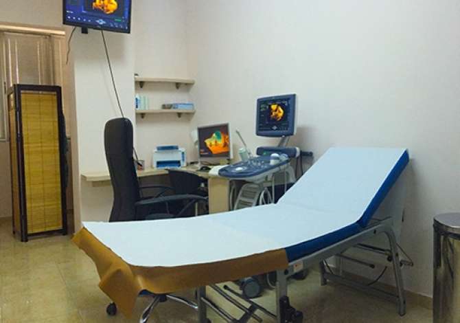 Klinike Obstetrikale gjinekologjike  ofron sherbime Obstetrikal, Gjinekologjike, Laboratori, Ekografi, PHP, Pap-Test, Kolposkopi