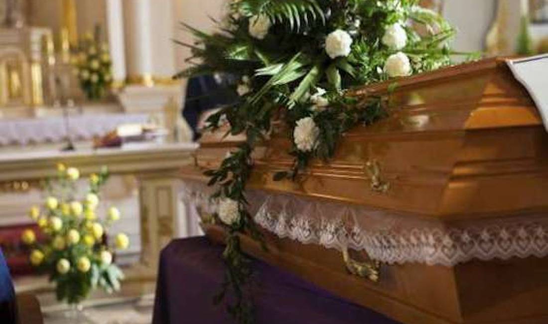 Agjensi Funerale Gjoshi ofron sherbime funerale brenda dhe jashte vendit. 