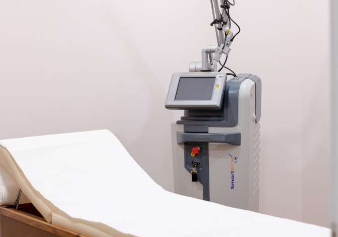 Klinike Dermo-Estetike dhe Kirurgji Rikonstruktive Anassa ofron sherbime ne Kirurgjine Plastike, Dermatologji dhe Trajtime dermo-estetike