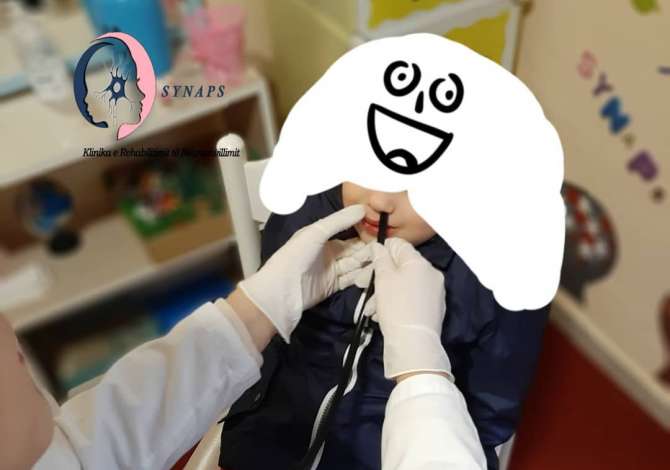 Klinike Rehabilitimi Fizio - Logopedik trajton crregullimet e neurozhvillimit ne Gjuhe dhe te Folur, Autizmi, Sindroma Down, Belbezimi, Prapambetje Mendore