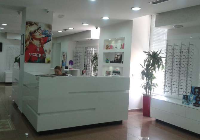 Sherbime Shendetesore dhe Estetike ne Tirane - 1,000 