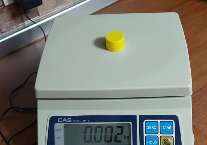 Pajisje biznesi ne shitje ne Tirane - 3,600 Leke