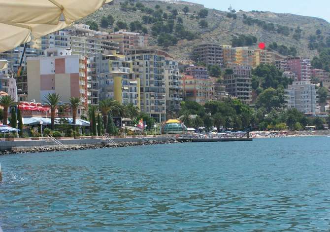 SHITET TRUALL 400 m2 NE QYTETIN E SARANDES.