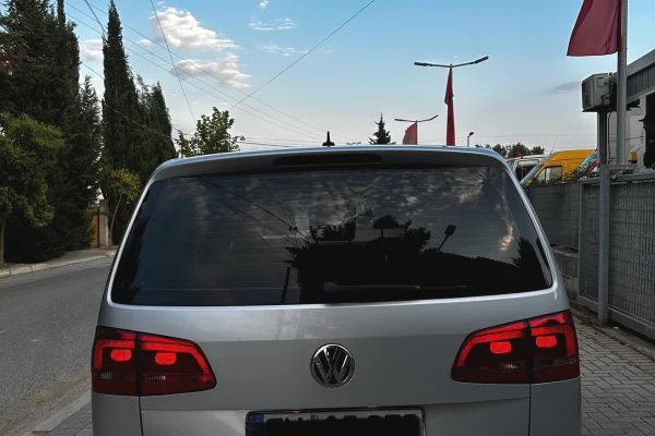 Auto in Vendita a Tirana, Volkswagen, 2011 Diesel,Kambio Manual Pagamento 540,000  Leke.