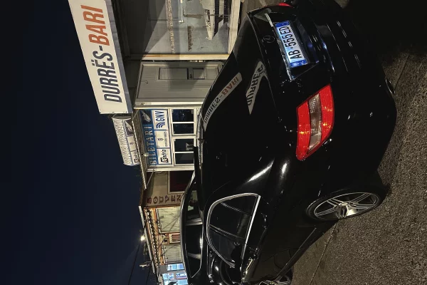 Auto in Vendita a Tirana, Mercedes-Benz, 2010 gasoline-gas,Kambio Automatik Pagamento 780,000  Leke.