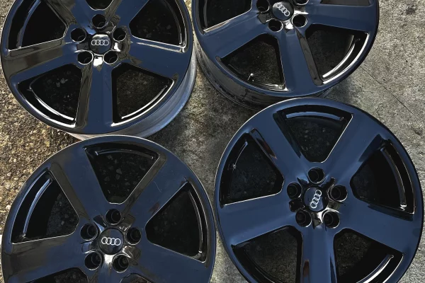 4 Disqe 18 Audi Golf Pasat Original 