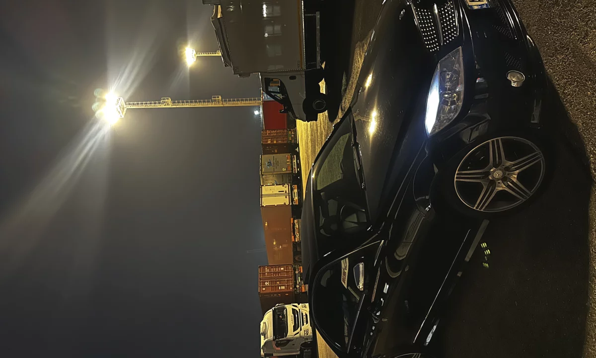 Makina ne shitje ne Tirane, Mercedes-Benz, 2010 gasoline-gas,Kambio Automatik Pagesa 750,000  Leke.