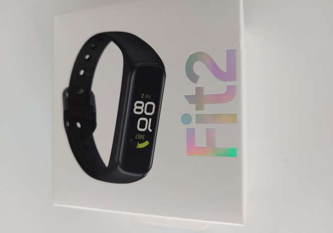 Veshje dhe Aksesor per te Rritur ne Tirane - 4,000 Leke