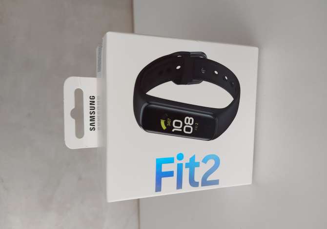 Veshje dhe Aksesor per te Rritur ne Tirane - 4,000 Leke